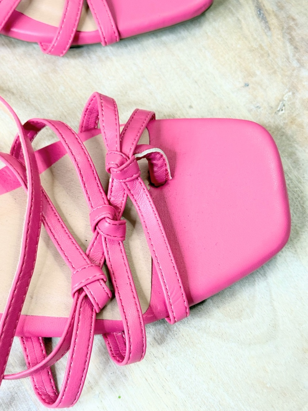 Journee Collection Hot Pink Lace Up Strappy Flat Sandals Square Toe Size 11 - Picture 4 of 7